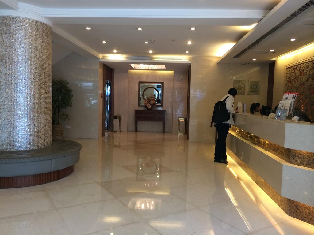 Shenzhen Dongmen Lee Garden Inn ภายนอก รูปภาพ