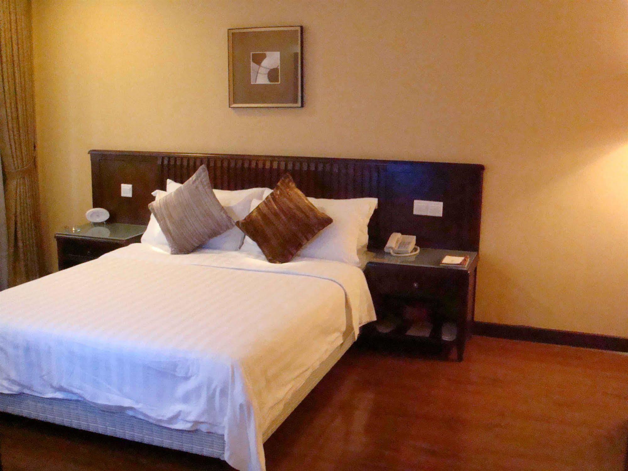Shenzhen Dongmen Lee Garden Inn ภายนอก รูปภาพ